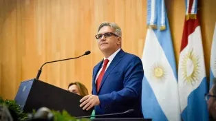 Déficit de la Caja de Jubilaciones de Córdoba, Llaryora le mete bonos a los jubilados top