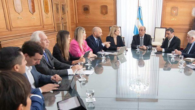 Funcionarios del gobierno entrerriano se reunieron con el ministro del Interior
