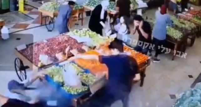 Un sofisticado ataque hizo explotar miles de beepers de Hezbolá en Líbano y Siria