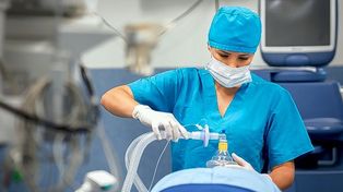 Los anestesiólogos no realizarán intervenciones de Iapos desde el lunes