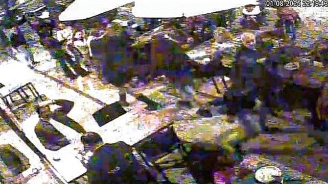 Le robaron el celular al ministro de la Corte Suprema Rafael Gutiérrez en un local gastronómico sobre pleno bulevar Gálvez