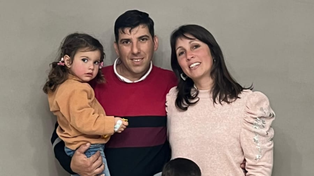 San Genaro: una nena de 2 años muere al caerle encima el portón de un club