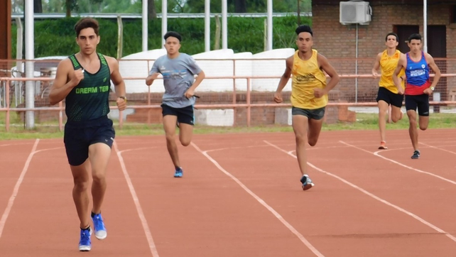La ciudad de Rosario será escenario del Nacional de Mayores de Atletismo a mediados de diciembre.