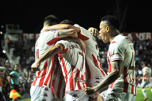 ¿Cómo le fue a Unión con la dupla Álvez-Luna Diale?