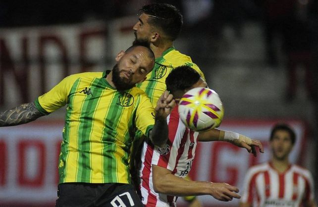 Estudiantes y Aldosivi ponen primera en La Plata