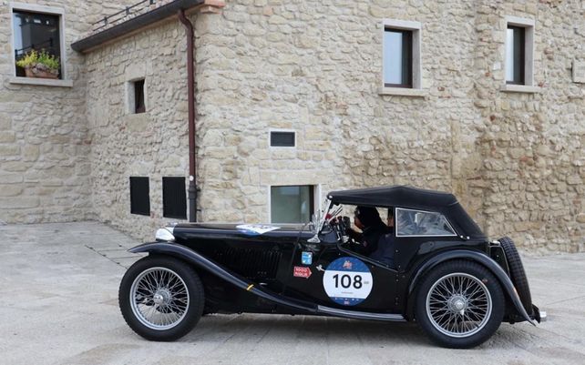 Rally Mille Miglia, la carrera de autos más bella del mundo