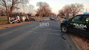 El accidente se produjo cuando chocaron una camioneta y un camión en la localidad de Humboldt