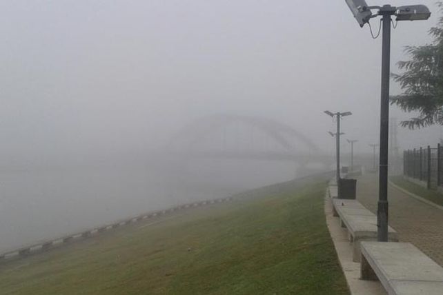La niebla le da paso al sol
