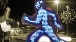 Un hombre corre desnudo a prostituta que le hab&iacute;a robado dinero en un sauna
