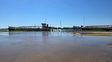 El Paraná llegó a los 5,89 metros en Reconquista y el agua ya desbordó los muelles del puerto