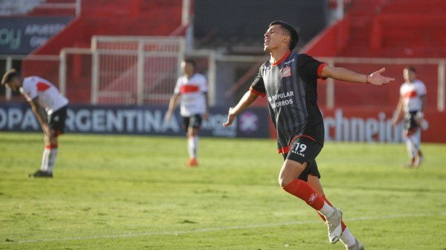 San Martín de Tucumán eliminó a Deportivo Morón y ahora lo espera Racing en la Copa Argentina.