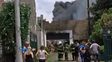 Voraz incendio en una fábrica del macrocentro: los bomberos lograron controlarlo