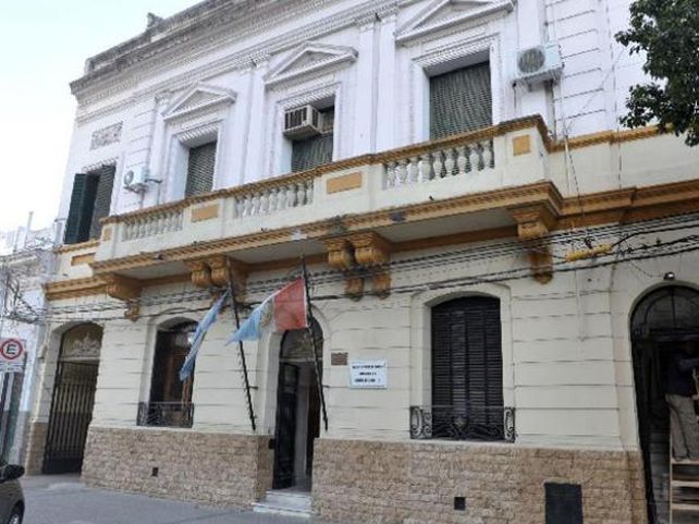 El asalto en la inmobiliaria fue denunciado en la seccional 6ª. (Foto de archivo)