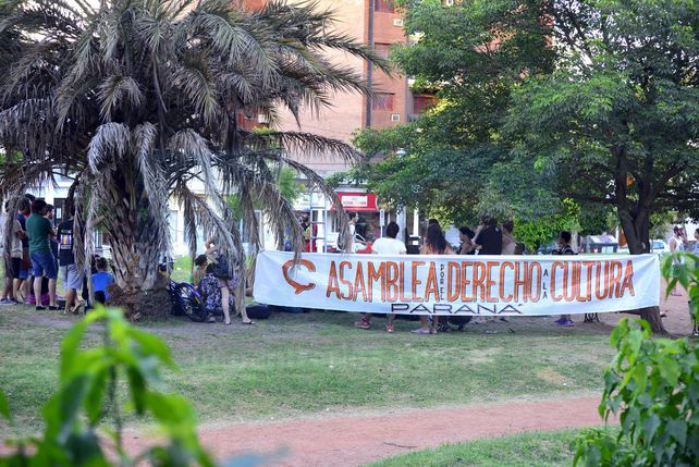Trabajadores de la Cultura de Paraná piden la renuncia de Magda Varisco