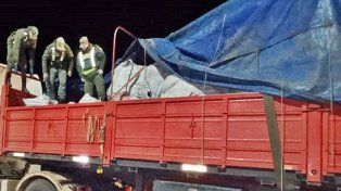 Detuvieron a camionero por contrabando de plomo y aluminio