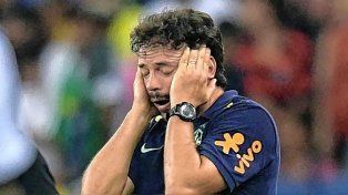 No va más: Fernando Diniz fue despedido de Brasil.