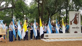 Esperanza rindió homenaje a Mamá Antula, madre de la patria