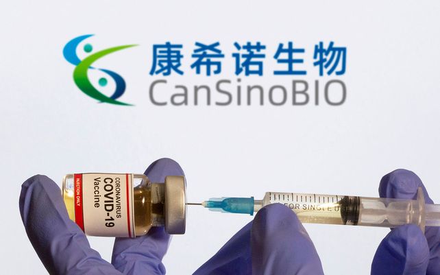 Covid: el gobierno cerró un acuerdo con un laboratorio chino para la provisión de vacunas monodosis