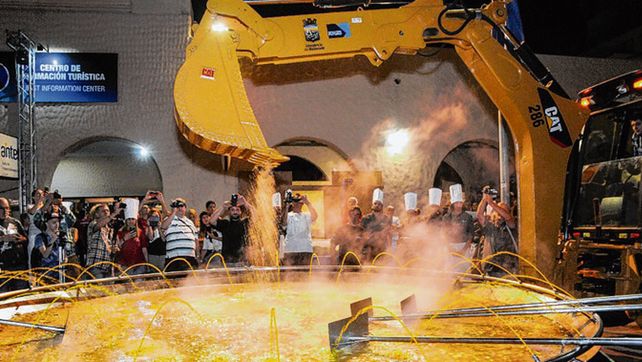 Se viene la Paella Gigante