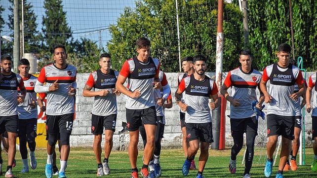 Primeros movimientos del plantel de Patronato en el 2022.