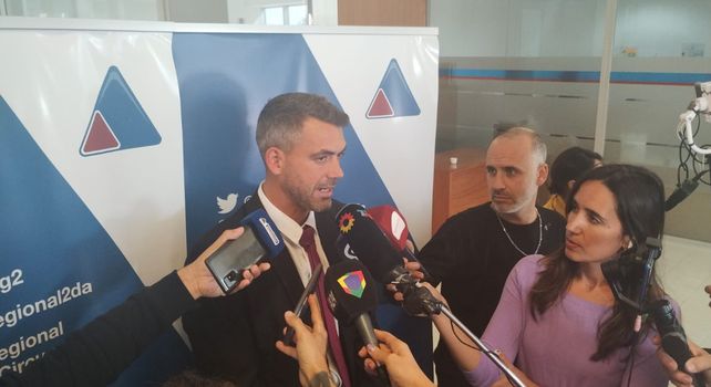 El fiscal Franco Carbone adelantó que la Justicia evaluará el pedido de la Municipalidad de ser querellante en la investigación por el incendio en Desarrollo Social.&nbsp; &nbsp; 