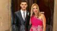 Analía Rivero con su hijo el día del casamiento con Wanda.