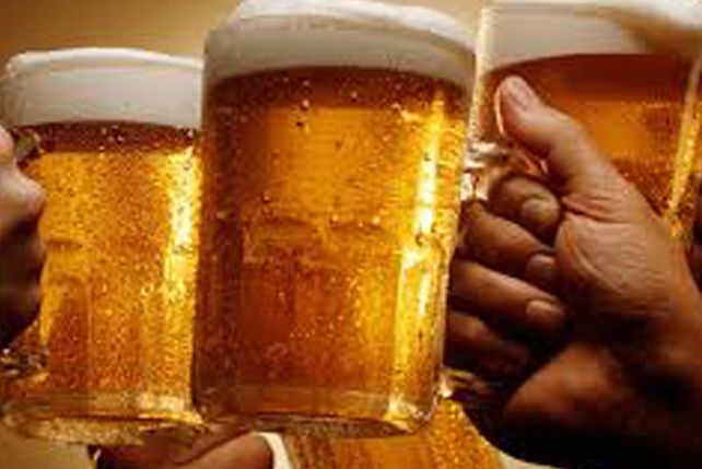 Un proyecto universitario busca mejorar la calidad y variedad de las cervezas argentinas