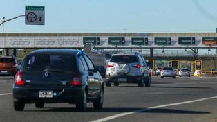 Puente Rosario Victoria. El jueves 27 vamos a comenzar un plan de lucha en defensa de medio millar de puestos de trabajo anticipó el secretario general del Sutracovi, Leandro Bond, a La Capital