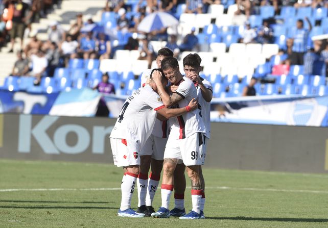 Newell’s viene de lograr un valioso empate con Godoy Cruz en Mendoza y ahora va por otro gesto de crecimiento.&nbsp;