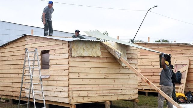 Crecida del Paraná. Cuatro familias fueron evacuadas de zonas vulnerables por la suba del río.