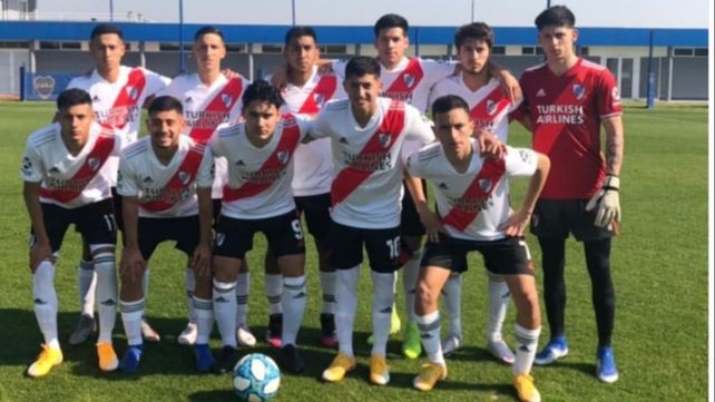El arquero oriundo de Las Rosas integró la quinta división de River antes de regresar al Parque.
