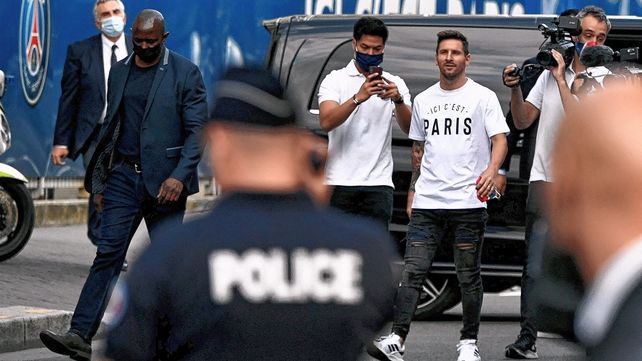 Messi pasó la revisión y pisó el Parque de Los Príncipes