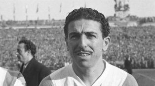 Confirmaron que Ángel Labruna es el máximo goleador del fútbol argentino.