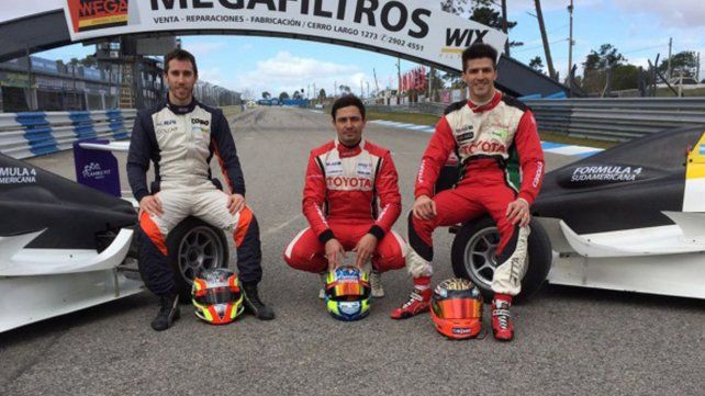 Tres pilotos del Súper TC 2000 chocaron en la autopista Rosario-Santa Fe