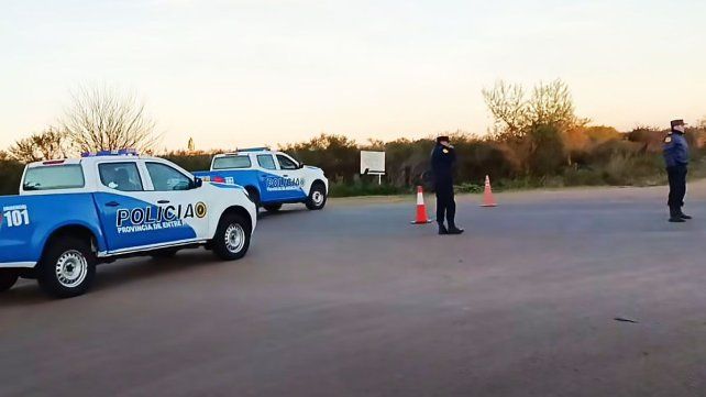 El siniestro ocurrió este martes cuando la motocicleta del policía de la Departamental Villaguay impactó contra uno de los caballos sueltos&nbsp;