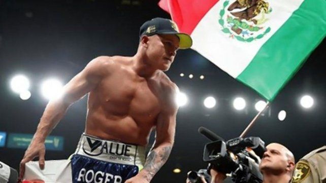 Es oficial: Canelo Álvarez vuelve a pelear en México tras doce años