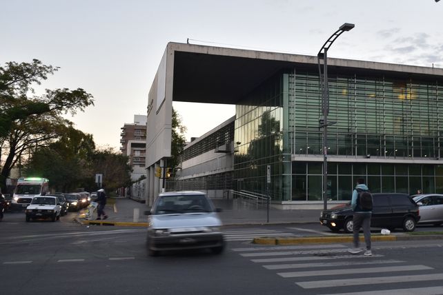 El ministro de Salud provincial le respondió a Nación y negó exceso de personal en ese área