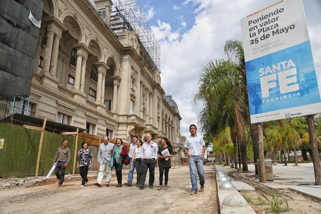 Las obras de la plaza 25 de Mayo de la ciudad capital tienen un 78% de avance
