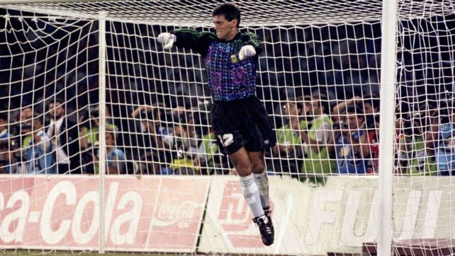 La imagen de Sergio Goycochea festejando la contención de alguno de los tantos penales que le patearon en el Mundial de Italia 90.