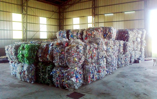 Listos para la venta. El reciclado no sólo alivia un problema ambiental