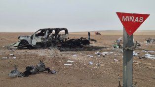 Una camioneta explotó al entrar a un campo minado entre Chile y Perú