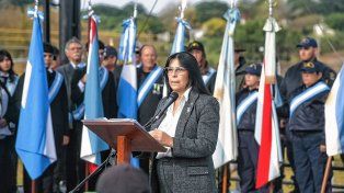 Alicia Aluani encabezó en Diamante el acto por el 25 de Mayo: La patria se construye todos los días