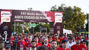 En medio de una agradable mañana donde acompañó el clima una cantidad de gente impresionante se sumó a la competencia.