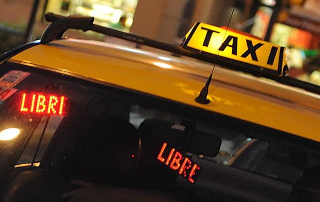El taxista fue abordado por una pareja en la Terminal de Omnibus y fue asaltado en la zona norte.&nbsp;