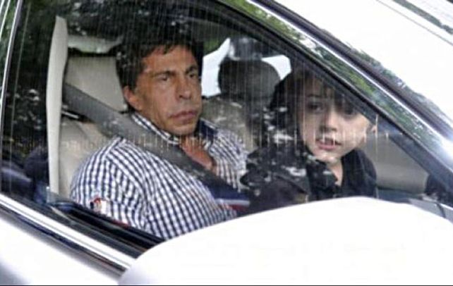 Misterio. Gustavo Martínez y Felipe viajaban en el auto que fue atacado.