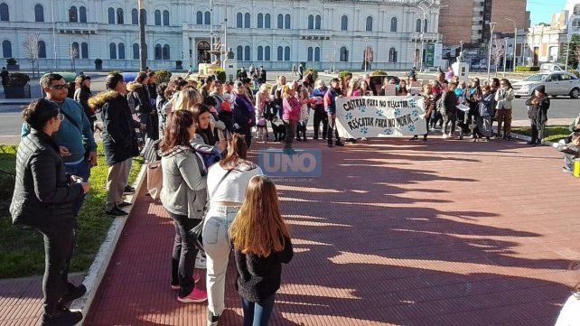 Rescatistas de animales se movilizaron por mayor presencia del Estado