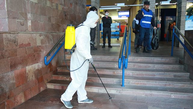 Pandemia: más de 3.000 casos positivos en la Argentina