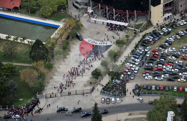 ¿Complica a los hinchas de Colón el paro del 12 julio?
