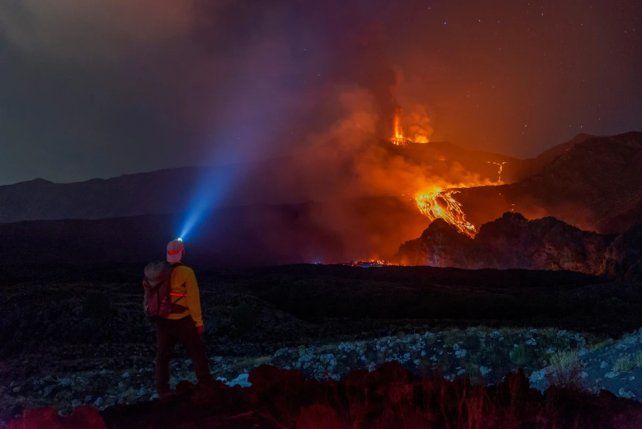 Un turista estadounidense murió tras ser alcanzado por un rayo en el monte Etna