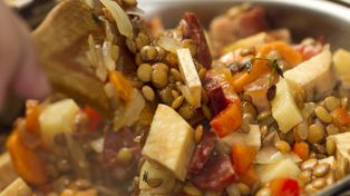 Comida caliente y nuritiva: qué elegir en invierno para no enfermarse y no subir de peso&nbsp;